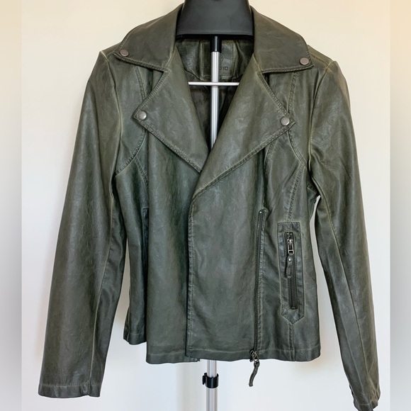 Max Studio Vegan Leather Jacket - Picture 5 of 15